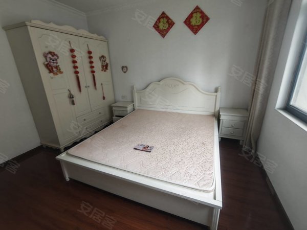 海棠别苑南区_两室朝南_采光好