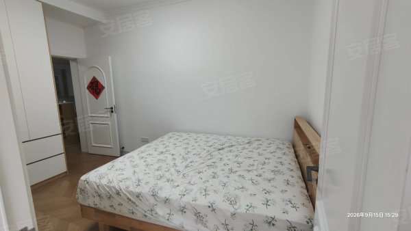桐城路桥_四十五中_四十八中旁气象局小区3室2厅1楼带院子