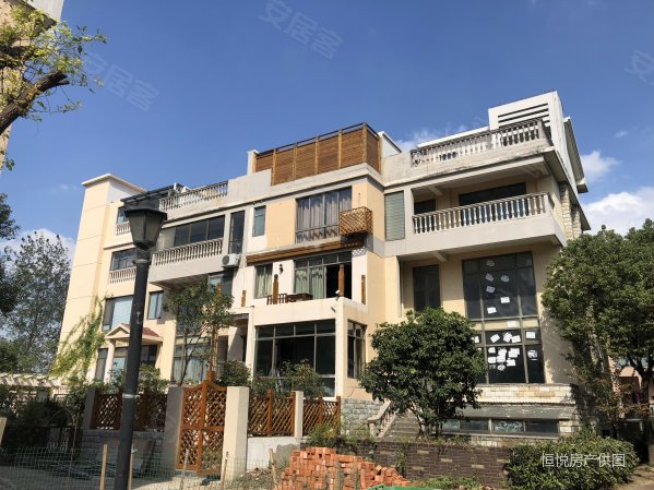 鸿禧山庄联排边套l型大花园前方无遮挡采光好诚心急售