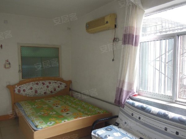 多图】玉函路省委二宿舍附近 <em>中华女子学院</em>宿