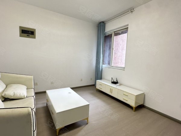 铁静苑_2室电梯房_近省二苑_实图实价可谈_阳光充足_精装修