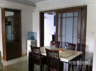 关于鸿业豪庭地产项目的策划销售过程总结的电大毕业论文范文