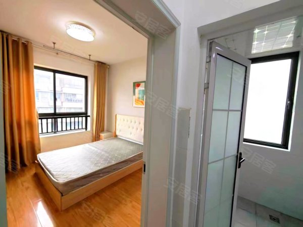 高新区祥源金港湾精装阳台卧_民用水电！无中介！拎包入住！