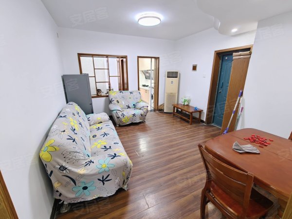 亳州城_精装两室_楼梯房_中间楼层_家具家电齐全_拎包入住