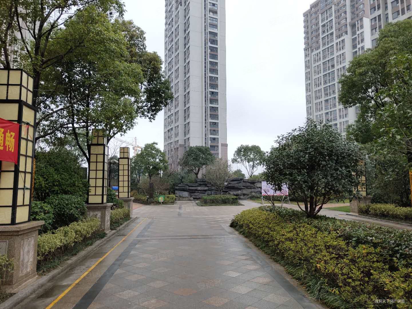 3w,采光不受限,位置安静,需要抓紧,鑫苑鑫城二手房,193万,3室2厅,1卫