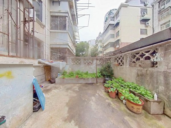 沿河路金蓝湾_精装3室_1楼带院子_家电齐全图片实拍看房方便