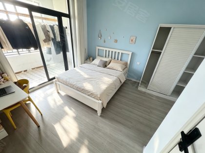 滨湖顺园_暑假工优先_朝南主卧阳台房_可短租1~2个月
