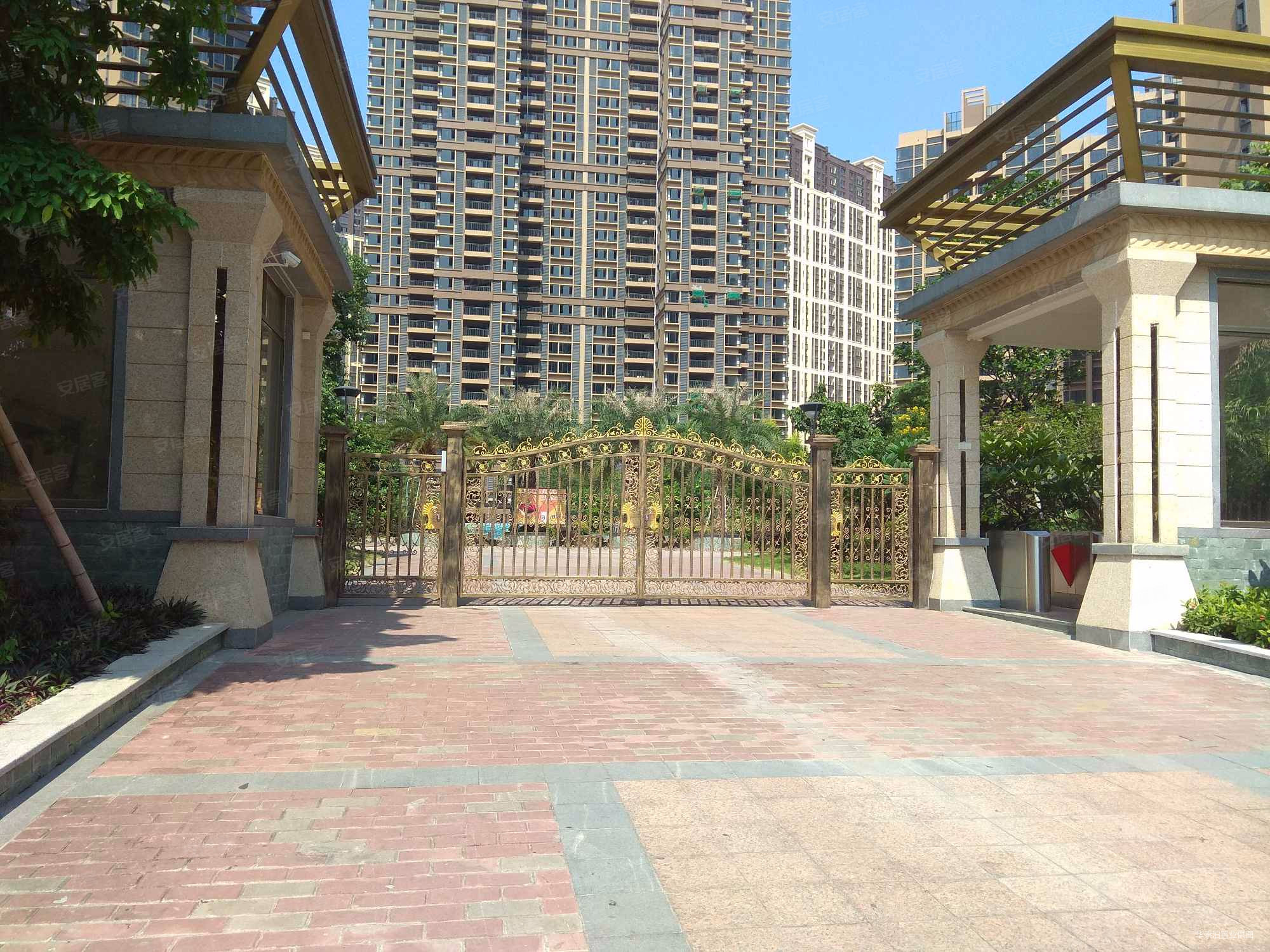 万景豪园电梯房精装修86平居家自住保养好