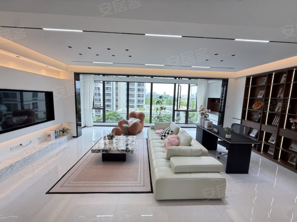 可月付_包河万象汇旁_横厅大三房_全景落地窗_全屋高端定制