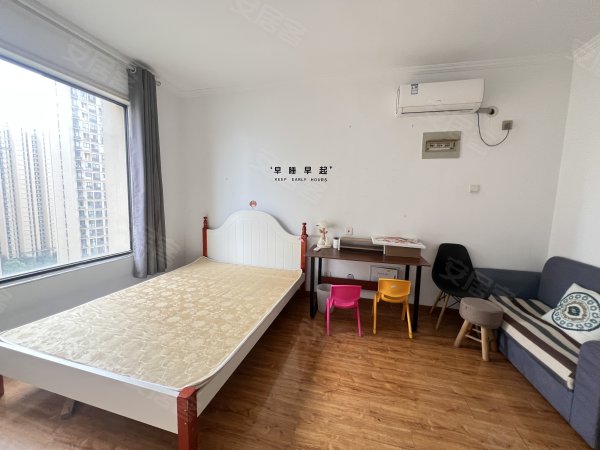 世茂新上朝南一室_随时可看房_近地铁口安大三联建平小学_急租