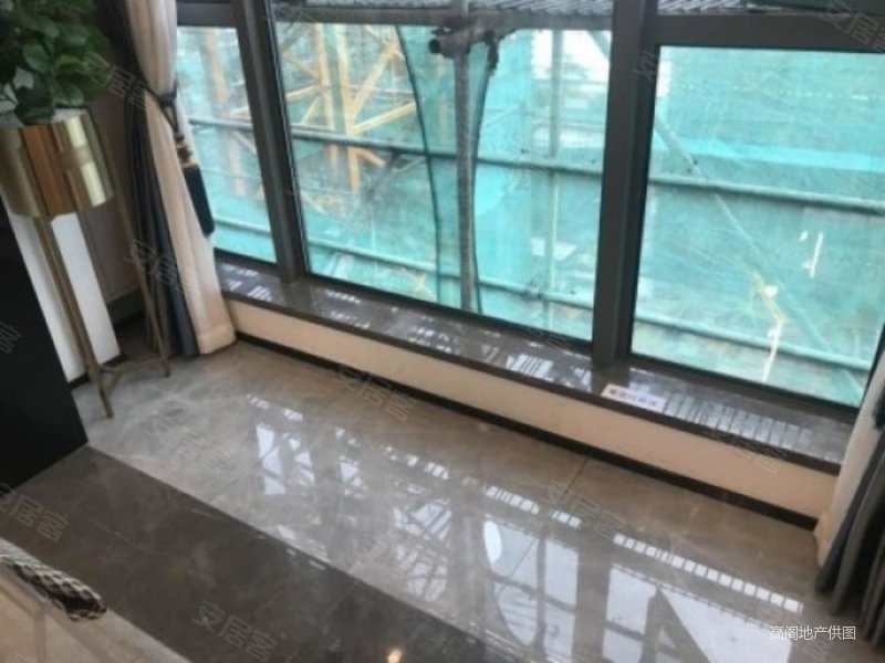 龙光玖钻广场(商住楼)2室1厅1卫47㎡南北42.6万