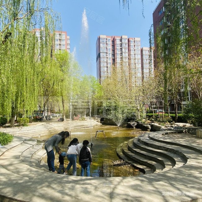 北京房产网>北京二手房>丰台二手房>石榴庄二手房>彩虹城(三区)>