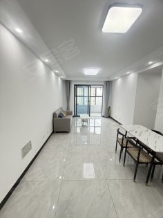 漕冲雅居精装三室_保利广场大通路小学_近2号线地铁口停车方便
