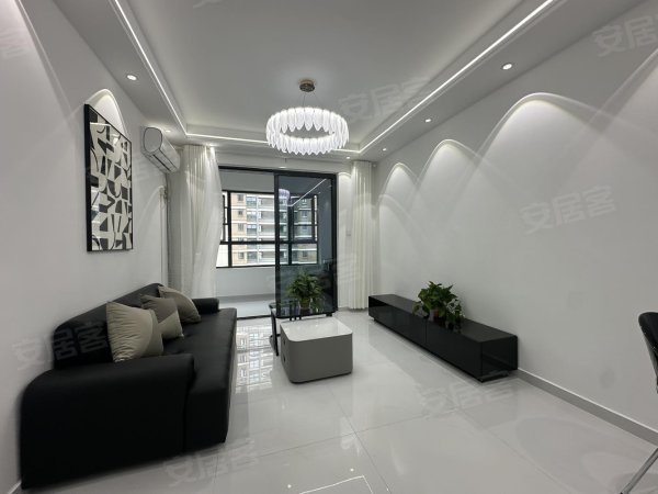 云川雅筑精装两室_全屋瓷砖_拎包入住_近国轩_国开公馆_青网