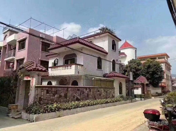 独栋自建别墅整栋出售,三乡中心市场住宅二手房,218万,5室3厅,5卫,278