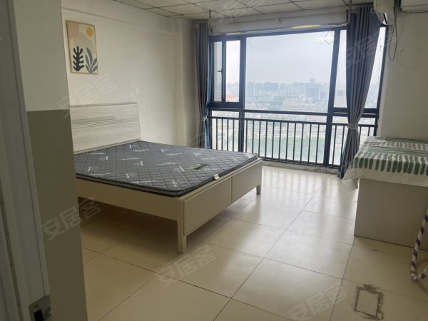 省立医院对面，全套电器家具拎包入住，边上商之都上城
