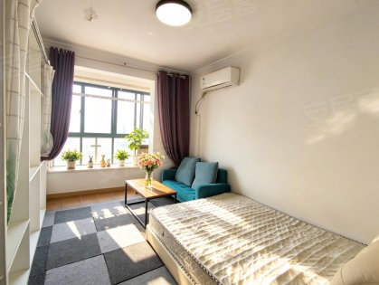 楼下一里井地铁口_阳光大厦精装独卫可做饭_可短租步行街