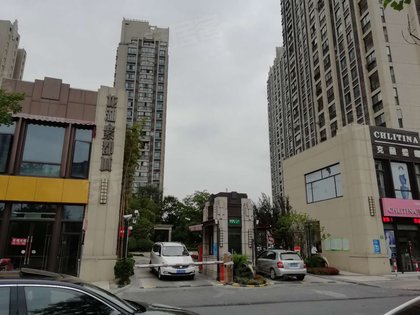 龙湖紫都城北区