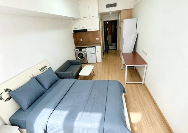 好房！玲珑大厦一室！朝南采光地铁一号线加侨旁拎包入住押一付一