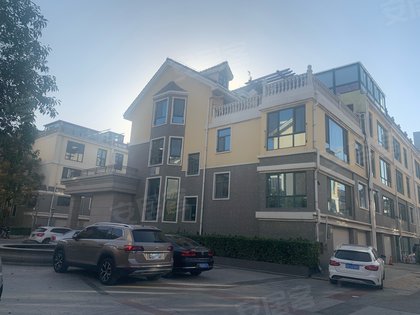 小区户型连城别苑别墅代表是中央区美墅和美庐,美庐共11栋,美墅共10栋