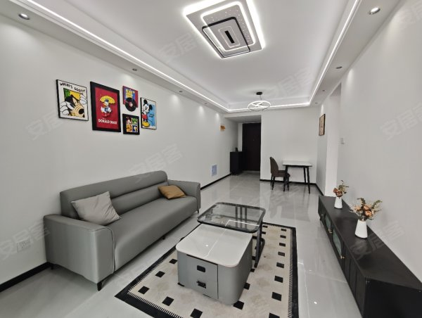 可月付_十里云庭一室加衣帽间_南新庄地铁口_天玥中心_公园道
