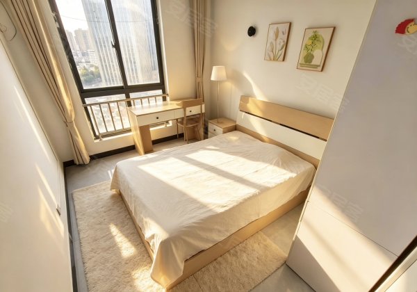 港汇广场_大唐国际_洪岗地铁口_押一付一_随时看房_交通便利