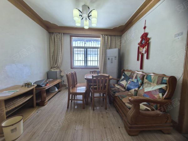 包河区三户室89.47平米正南6层