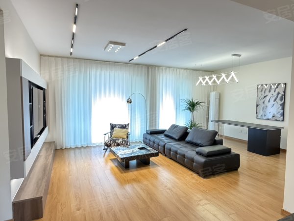 一梯一户_洋房_地铁口_中建智立方_大横厅_拎包即住