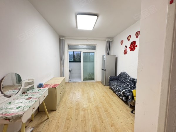 实拍_6号线地铁口海卉花市五彩城丁香家园整租两室_多套可选