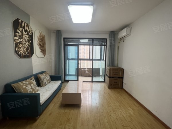 一号线地铁口紫庐站翰林园性价比很高三房南北通透拎包入住新家电
