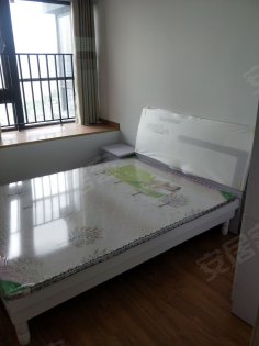 3号线一里井地铁口！宜家大润发！兰亭海棠南门杏林小学！36