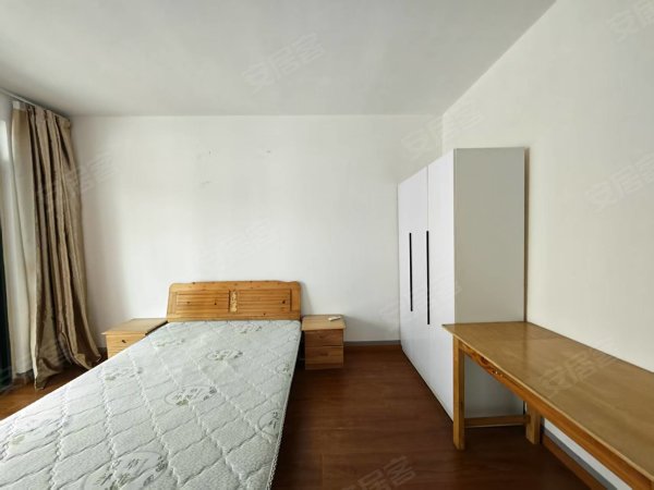 大兴新居电梯房_边户干净整洁拎包入住长期出租