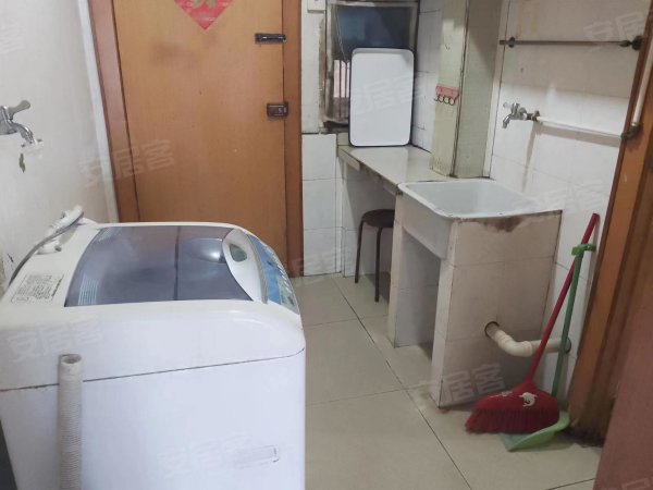 庐阳区双岗菜市场旁，31，家电全，1000元，四楼