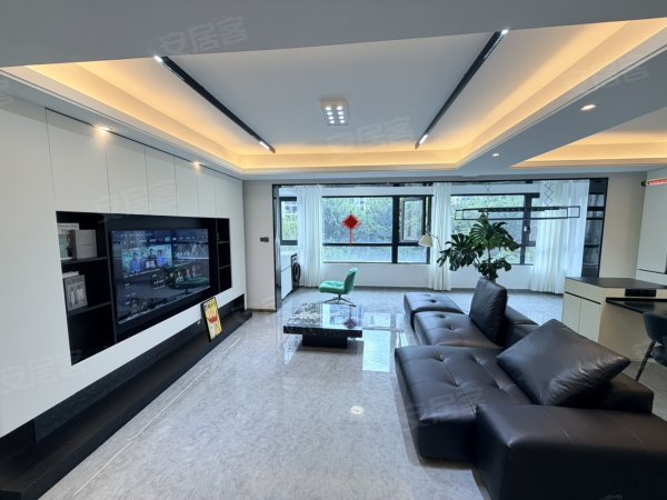 滨语听湖_大平层_超大横厅三房_稀缺户型_全屋定制_拎包入住