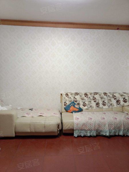 新上实拍红光菜市场红光新村_2室1厅1卫_家电齐全_通风好