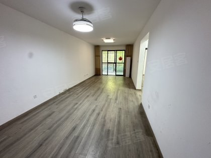 洪岗地铁口，华地金融中心，稻小五十中陪读好房_适合自带家具