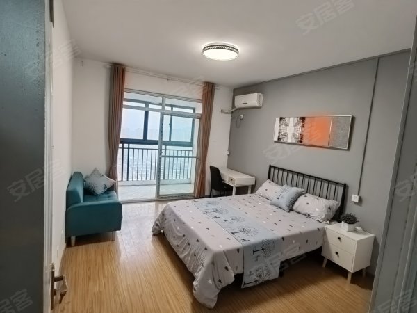 翡翠路天鹅湖万达广场_翠宁雅苑_精装修家电齐全主卧独立阳台