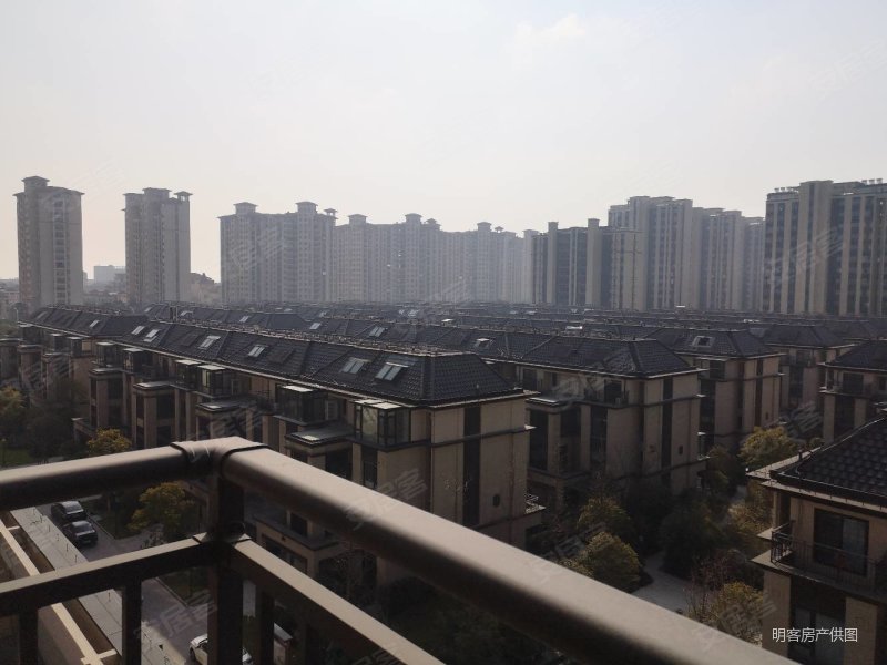 保利锦庐