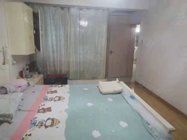 望城公馆_通风好_精装修_2室1厅1卫