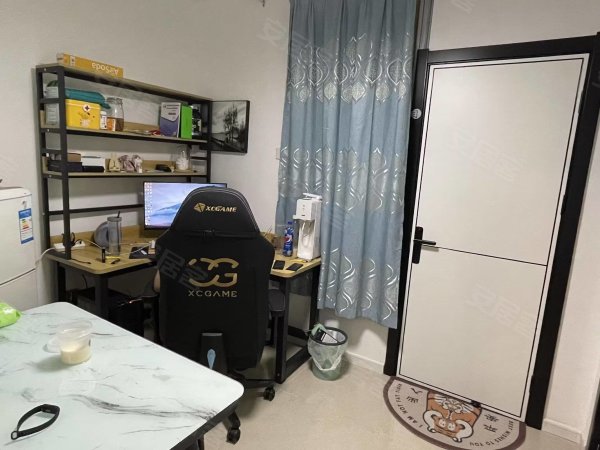 三里街__一室小户型_精装修_楼层好_朝南