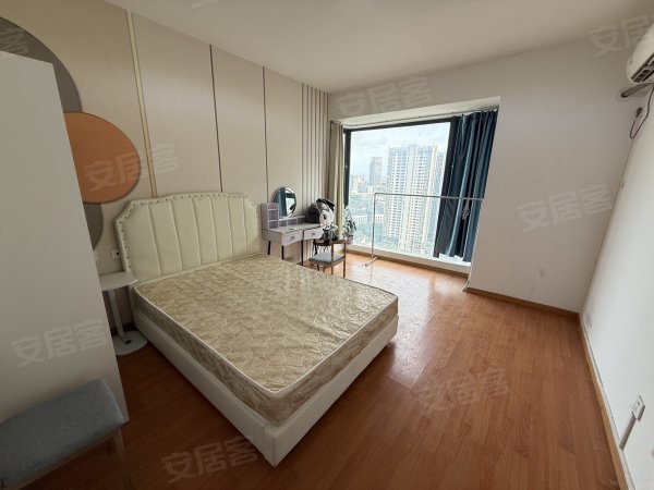 天鹅湖一号小区（全女生）独卫_民用水电_万象城_银泰i77