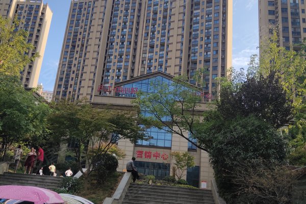 庐江人口碑_安徽庐江官员雅照(2)