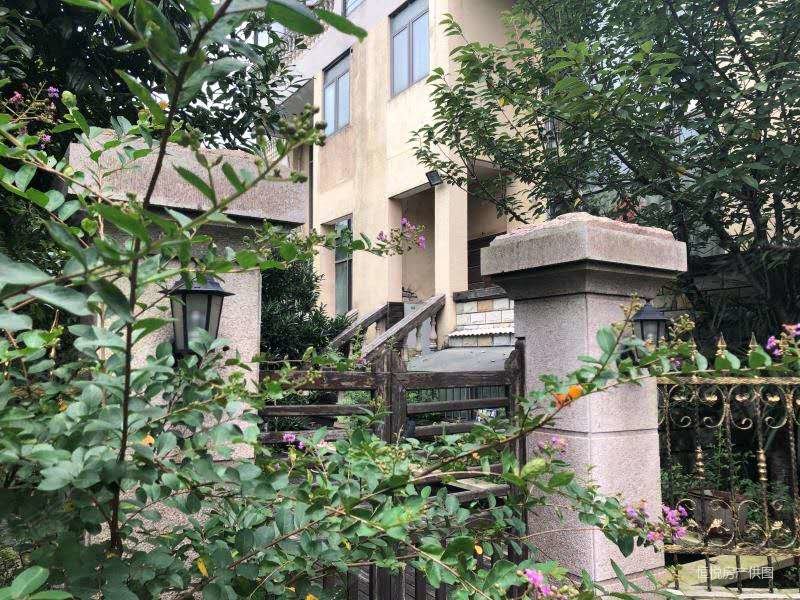 鸿禧山庄