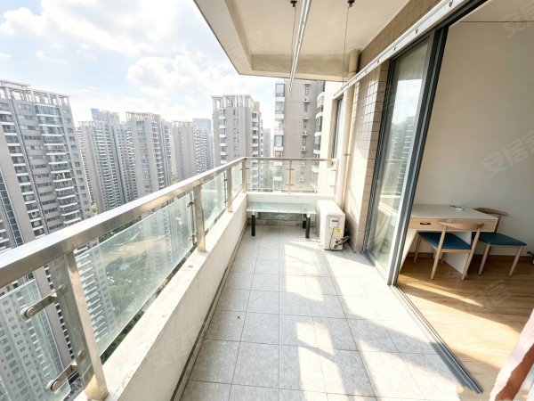 阳台风景好_租期随意可月付_自己的房子_有网打游戏_民水电