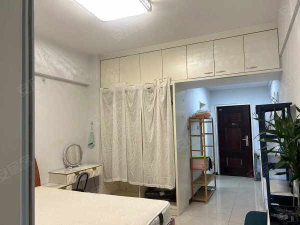 美生滨江花月(西区)_1室1厅1卫__电梯房_精装修55平米