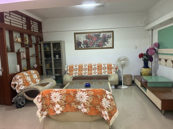 安美商业街_3室2厅1卫__140平米