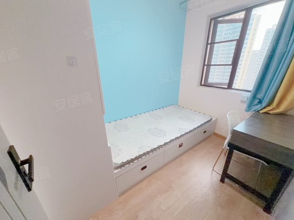 押一付一拎包入住无中介费
