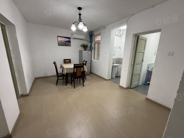 蜀南庭苑(南新庄社区南区)_2室2厅1卫__精装修62平米