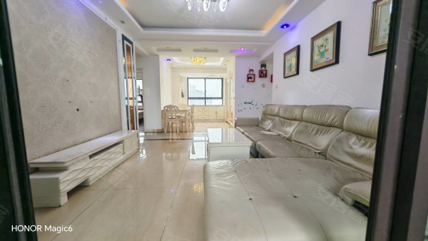 真图实拍精装两室出租_三室南北通透户型随时看房