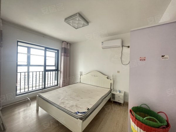 中铁广园两室双阳台房型好家具家电齐全看房有钥匙诚心租随时签